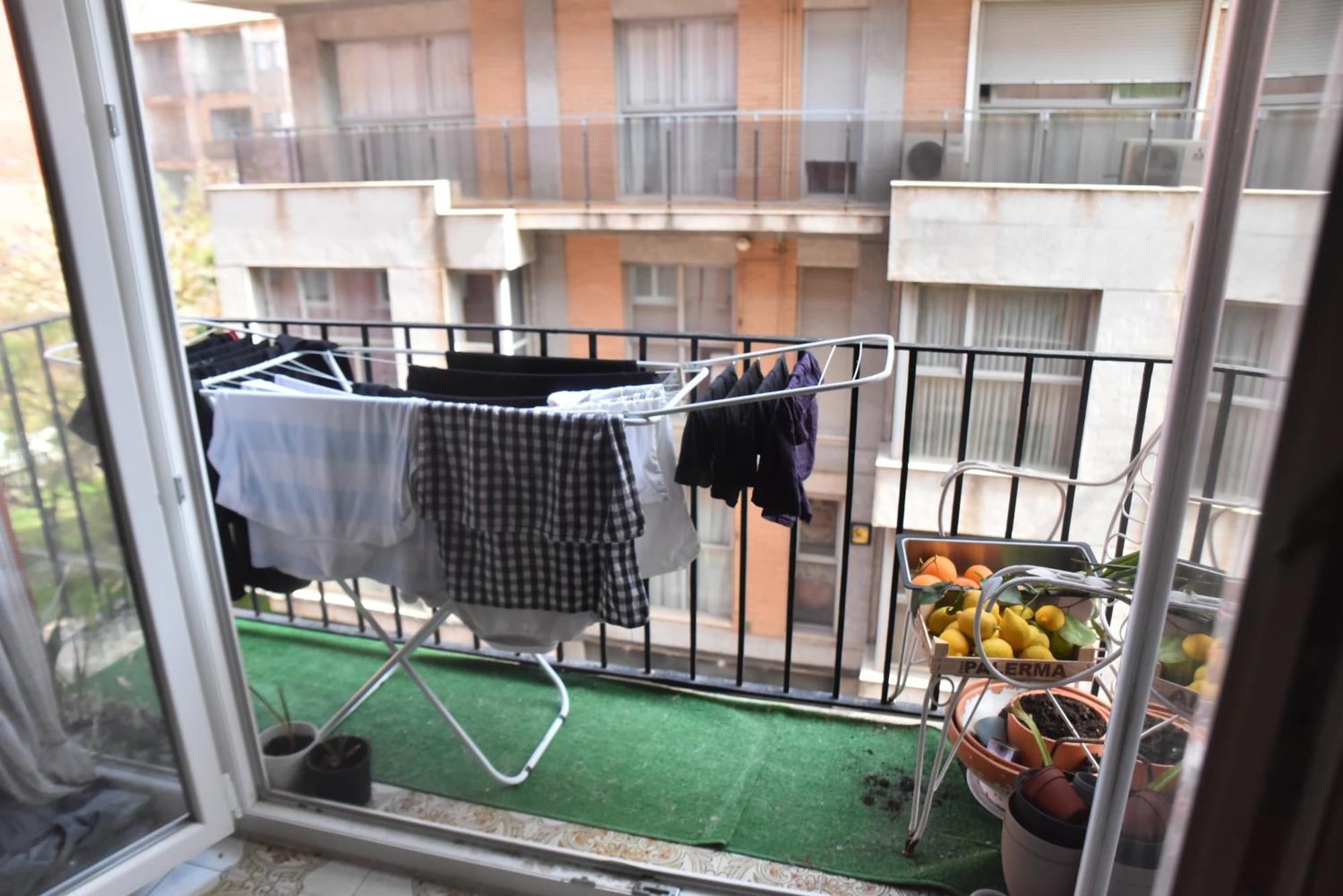 Grosses Modernes Zimmer "Silber" Fuer 2 Personen Und Katzenliebhaber Valenza Esterno foto